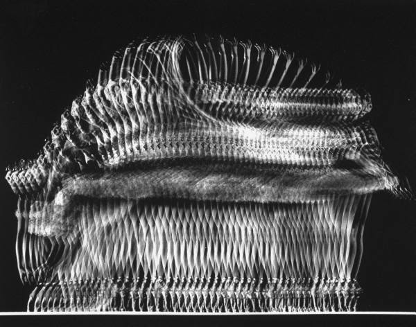 Gjon Mili: 1947 strobe shot of Nora Kaye dancing on pointe