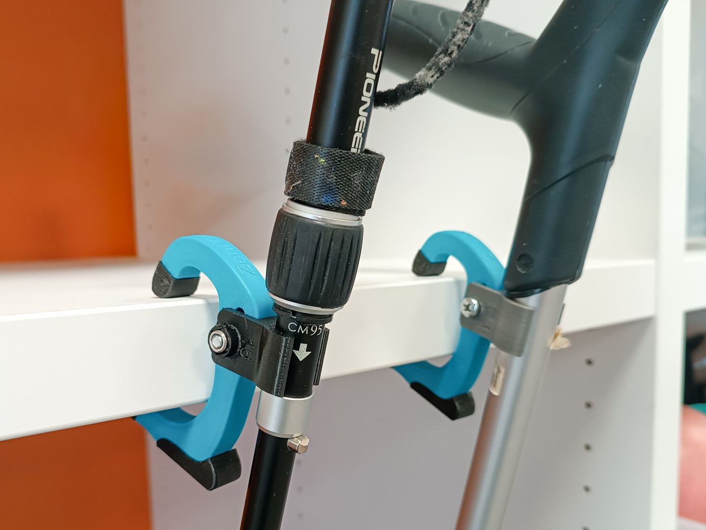 Accroche canne Zeni'Clip